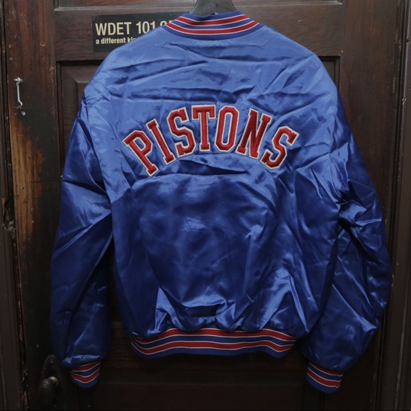 Vintage Detroit Pistons Jacket - Picture 4 of 5